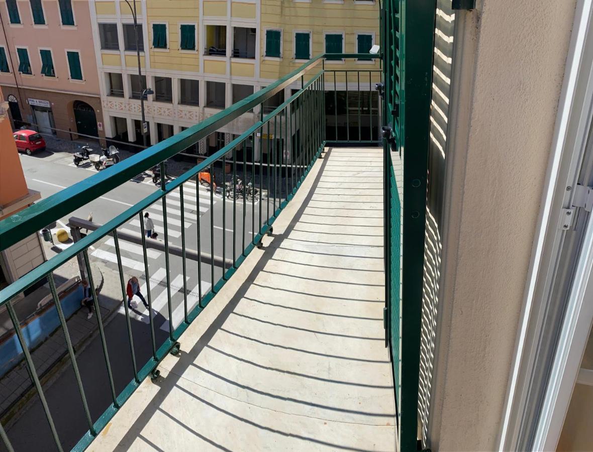 La Casa Al Mare A Lavagna Apartment Exterior photo
